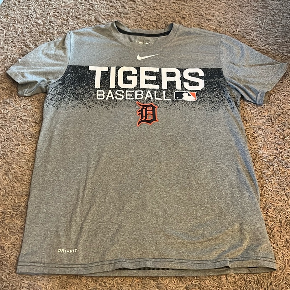 Men’s Detroit Tigers Nike Dri-Fit Shirt